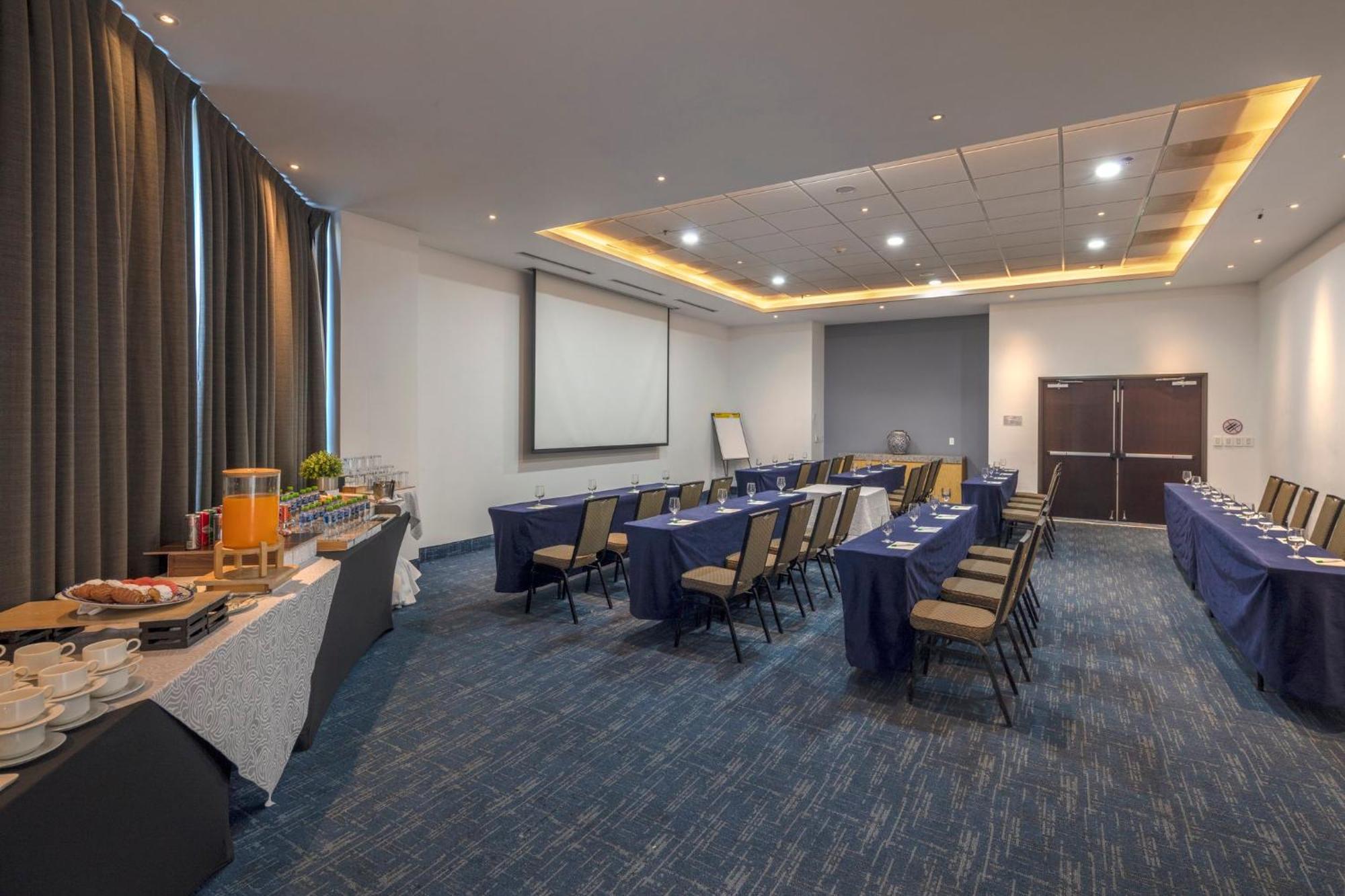 Holiday Inn Puebla La Noria By Ihg Экстерьер фото