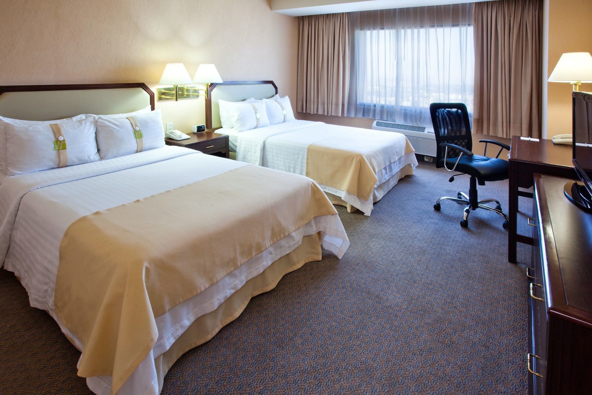 Holiday Inn Puebla La Noria By Ihg Номер фото